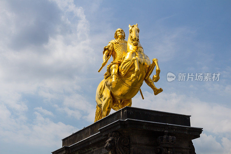 金马“Goldener Reiter”，德国萨克森州德累斯顿的强者August雕像